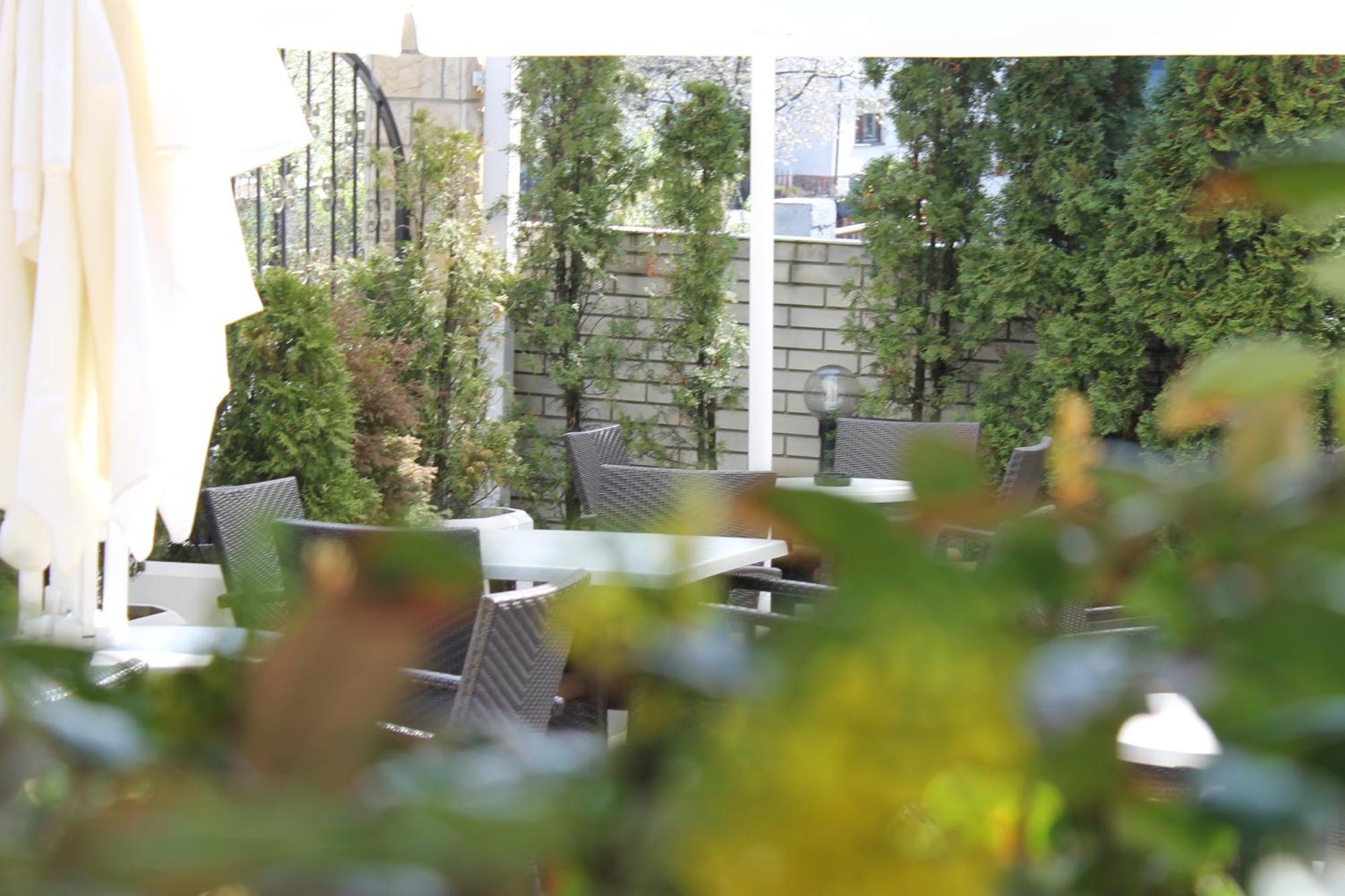Hotel Vila Tina Zagreb Exterior foto