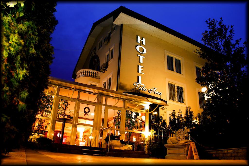 Hotel Vila Tina Zagreb Exterior foto