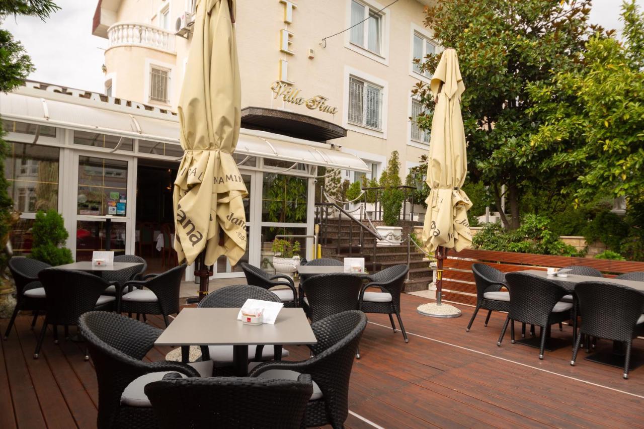 Hotel Vila Tina Zagreb Exterior foto